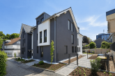 *Neubau* Luxus-EG-Wohnung zum Erstbezug! Barrierefrei! Aufzug, TG, Klima & Garten ZENTRAL in Lennep! - Seitenansicht