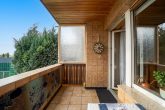Ruhige Lage & schöner Grundriss: Erdgeschoss-Wohnung mit Balkon, Gartenparadies und Garagennutzung - Balkon