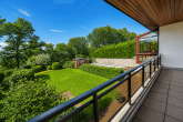 Exklusives Wohnensemble mit Pool, Traumgarten & flexiblen Nutzungsmöglichkeiten in Leichlingen - Balkon Whg Nr. 1