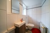 **TOP PREIS: Moderne Maisonette-Wohnung mit Balkon - zentral in Alt-Hürth** - Gäste WC