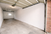 Rundumpaket aus 2003! Großzügiges Mehrgenerationenhaus mit Sauna, Kamin, Garten und Garage in Hürth - Garage
