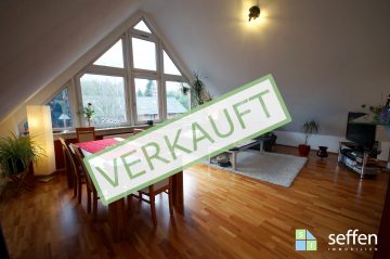 Videobesichtigung: Attraktive Dachgeschosswohnung mit Garage in Dellbrück-Thielenbruch, 51069 Köln, Dachgeschosswohnung