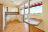 Elegante 3-4-Zimmer-Wohnung, zentral in Köln-Weiden mit 2 Balkonen und Tiefgaragenstellplatz - Küche