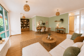 Elegante 3-4-Zimmer-Wohnung, zentral in Köln-Weiden mit 2 Balkonen und Tiefgaragenstellplatz - Wohn. und Esszimmer - KI generiert