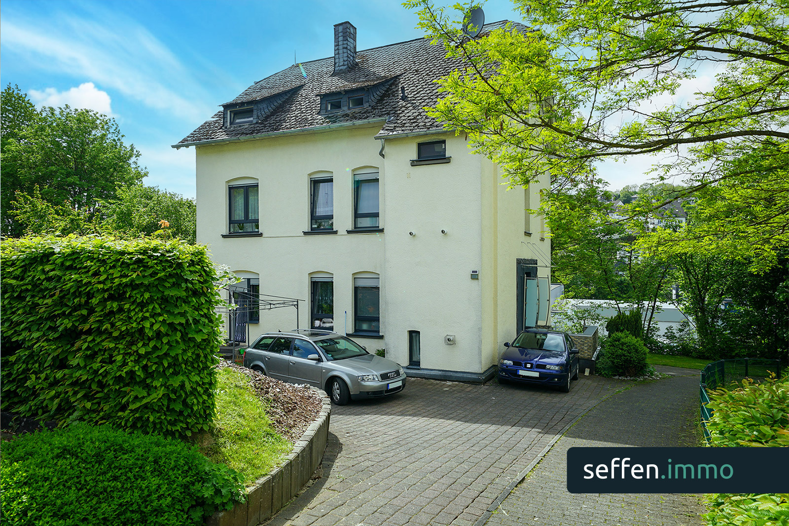 **Brutto-Rendite 5,34 %: Solides Mehrfamilienhaus mit 3 Wohneinheiten - zentrumsnah in Olpe**