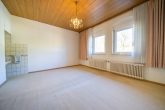 Einfamilienhaus mit Möglichkeiten! 5 Zimmer, ruhig gelegen und verkehrsgünstig in Bilderstöckchen - Schlaftimmer