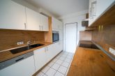 Ortsrandlage: 2-Zimmer-Wohnung mit Traumblick und Einzelgarage - Küche