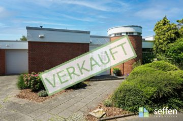 **Urlaubsfeeling: Wunderschöner Architekten-Bungalow mit traumhaftem Fernblick**, 50374 Bliesheim, Bungalow