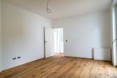 Neubaucharakter: EG-Maisonette-Wohnung mit Dachterrasse und Stellplatz in Köln-Niehl - Zimmer 2