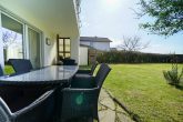 Kernsaniert, geräumig & luxuriös - Modernes Wohnen im Eigenheim auf 3 Etagen mit Garten & Garage - Terrasse und Garten