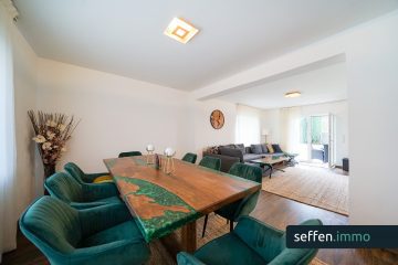Kernsaniert, geräumig & luxuriös – Modernes Wohnen im Eigenheim auf 3 Etagen mit Garten & Garage, 42659 Solingen, Einfamilienhaus