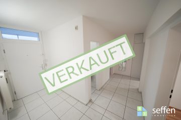 Frisch renoviert + reduzierte Provision: Elegante Wohnung in zentraler Lage von Köln-Weiden, 50859 Köln, Etagenwohnung