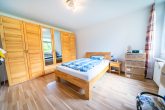 Helle, frisch renovierte 2,5-Zimmer-Wohnung mit Balkon und Garage in Frechen-Königsdorf - Schlafzimmer