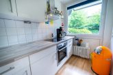 Helle, frisch renovierte 2,5-Zimmer-Wohnung mit Balkon und Garage in Frechen-Königsdorf - Küche