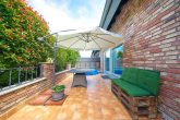 Viel Platz: Solides Einfamilienhaus mit Doppelgarage in familienfreundlicher Wohnlage! - Terrasse