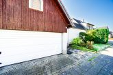 Großes & freistehendes EFH mit Doppelgarage bietet hohen Wohnkomfort und viele Nutzungsmöglichkeiten - Doppelgarage