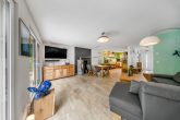 *Familienidylle in TOP-Lage* Modernes EFH bietet Komfort, viel Platz & ruhiges, naturnahes Wohnen! - Wohnzimmer EG