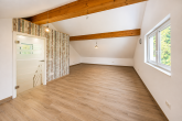 *Familienidylle in TOP-Lage* Modernes EFH bietet Komfort, viel Platz & ruhiges, naturnahes Wohnen! - ausgebautes DG, Studio