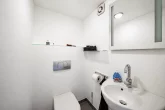 Top-Angebot im Kölner Süden: Modernes & sehr gepflegtes Einfamilienhaus mit Garage in Rondorf - Gäste WC
