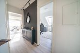 Elegante Maisonettewohnung mit 3-Zimmer-Potenzial, Südostbalkon und Stellplatz in Grevenbroich - Diele