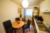 Videobesichtigung: 3 Zimmer mit Balkon, Garage und Garten in Ruhiglage von Solingen-Mitte - Küche
