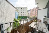 Zentrale Lage! 2-Zimmer-Stadtwohnung mit Balkon am Aachener Weiher - Balkon