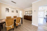 Bungalow mit 130 m² Wohnfläche + 40 m² wohnlicher Nutzfläche und Süd-Garten in Bergheim-Kenten - Esszimmer
