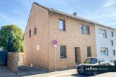 Großzügiges Einfamilienhaus mit 5 Zimmern, Garten, Wintergarten und Garage in Frechen-Königsdorf - Aussenansicht