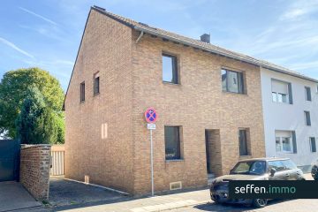 Großzügiges Einfamilienhaus mit 5 Zimmern, Garten, Wintergarten und Garage in Frechen-Königsdorf, 50226 Frechen, Haus