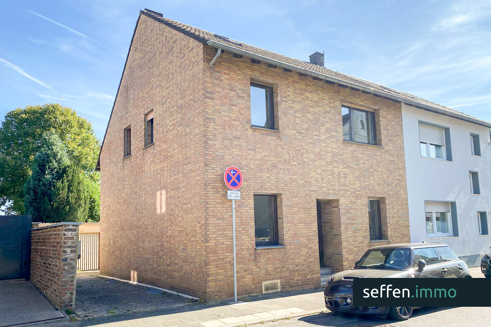 Großzügiges Einfamilienhaus mit 5 Zimmern, Garten, Wintergarten und Garage in Frechen-Königsdorf