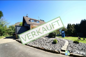 **Einfamiliehaus mit Einliegerwohnung auf Traumgrundstück mit eigener Auffahrt**, 51789 Lindlar, Einfamilienhaus