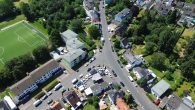 Bonn-Friesdorf: Sicherer Baustart – Eckgrundstück mit positivem Vorbescheid für 8 Wohneinheiten - Drohnenaufnahme