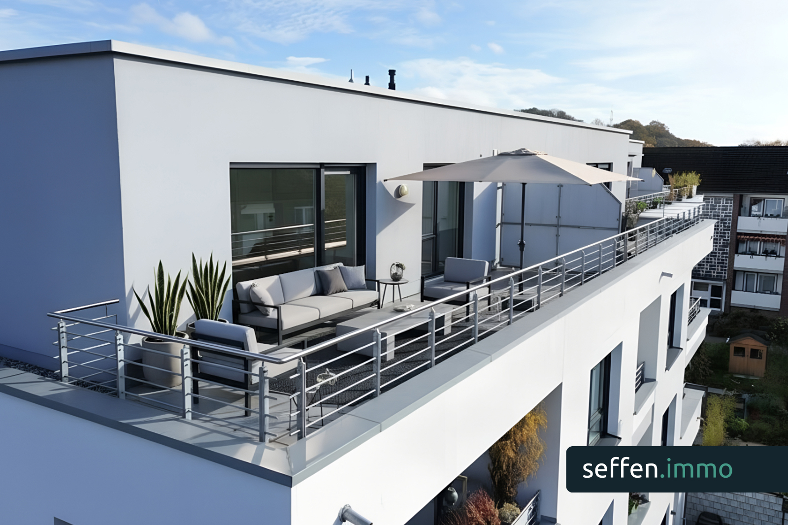 Exklusive Penthousewohnung im Zentrum Leichlingen – Dachterrasse, A+ Effizienz, Einzelgarage im Haus