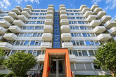 Schönes Wohnen am Park mit Panoramablick: 3 Zimmer ETW mit TG-Stellplatz mitten in Zollstock! - Ansicht