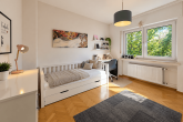 Großzügiges Einfamilienhaus mit Solar- & PV-Anlage, Sonnengarten und Pool im Herzen von Pulheim - Kinderzimmer 2