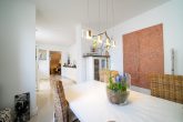 Stadthaus mit 2 Gewerbeeinheiten & 583 m² Grundstück in Köln-Bilderstöckchen - OG Esszimmer