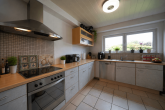 Familienfreundliches Reihenmittelhaus mit Südgarten und Garage in Erftstadt-Lechenich - Küche