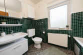 Familienfreundliches Reihenmittelhaus mit Südgarten und Garage in Erftstadt-Lechenich - Badezimmer