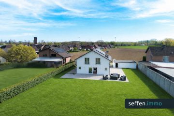 KfW 40+ Smart Home Einfamilienhaus mit Einliegerwohnung, Doppelgarage & Garten in Bedburg, 50181 Bedburg, Einfamilienhaus