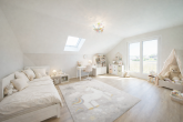 KfW 40+ Smart Home Einfamilienhaus mit Einliegerwohnung, Doppelgarage & Garten in Bedburg - KI generiertes Beispielbild Kinderzimmer 2