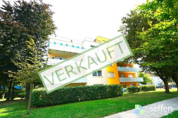 Videobesichtigung: Penthouse mit großer Dachterrasse, Whirlpool, Balkon und 2 TG-Stellplätzen, 50126 Bergheim-Zieverich, Etagenwohnung