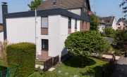 Charmantes Familiendomizil in Bestlage von Rondorf: 109m² Wfl. + 21m² Wintergarten mit Kaminofen - Drohnenaufnahme