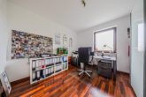 Charmantes Familiendomizil in Bestlage von Rondorf: 109m² Wfl. + 21m² Wintergarten mit Kaminofen - Zimmer 3