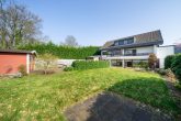 Exklusives Wohnensemble mit Pool, Traumgarten & flexiblen Nutzungsmöglichkeiten in Leichlingen - Gartenansicht