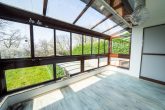 Exklusives Wohnensemble mit Pool, Traumgarten & flexiblen Nutzungsmöglichkeiten in Leichlingen - Wintergarten Whg Nr. 2