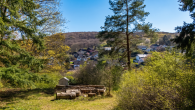 Exklusives Landhaus in idyllischer Alleinlage - historischer Charme trifft auf pure Natur - Grundstück Aussicht