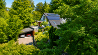 Architektonisches Unikat mit Waldgrundstück in Burscheid-Landscheid - Außenansicht