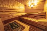 Energieeffizienzklasse A: Großzügiges EFH mit 2 Garagen und neuer Wärmepumpe in Bergheim-Büsdorf - Sauna