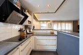Moderne 3-Zimmer-Eigentumswohnung mit Balkon & Garage zentral in Leverkusen-Bürrig - Einbauküche